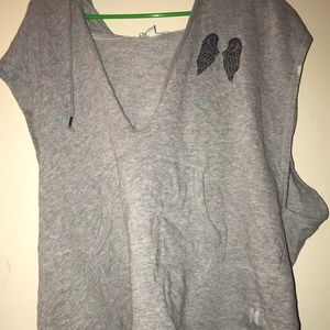 VS sleeveless hoodie